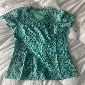 Aqua barco one scrub top